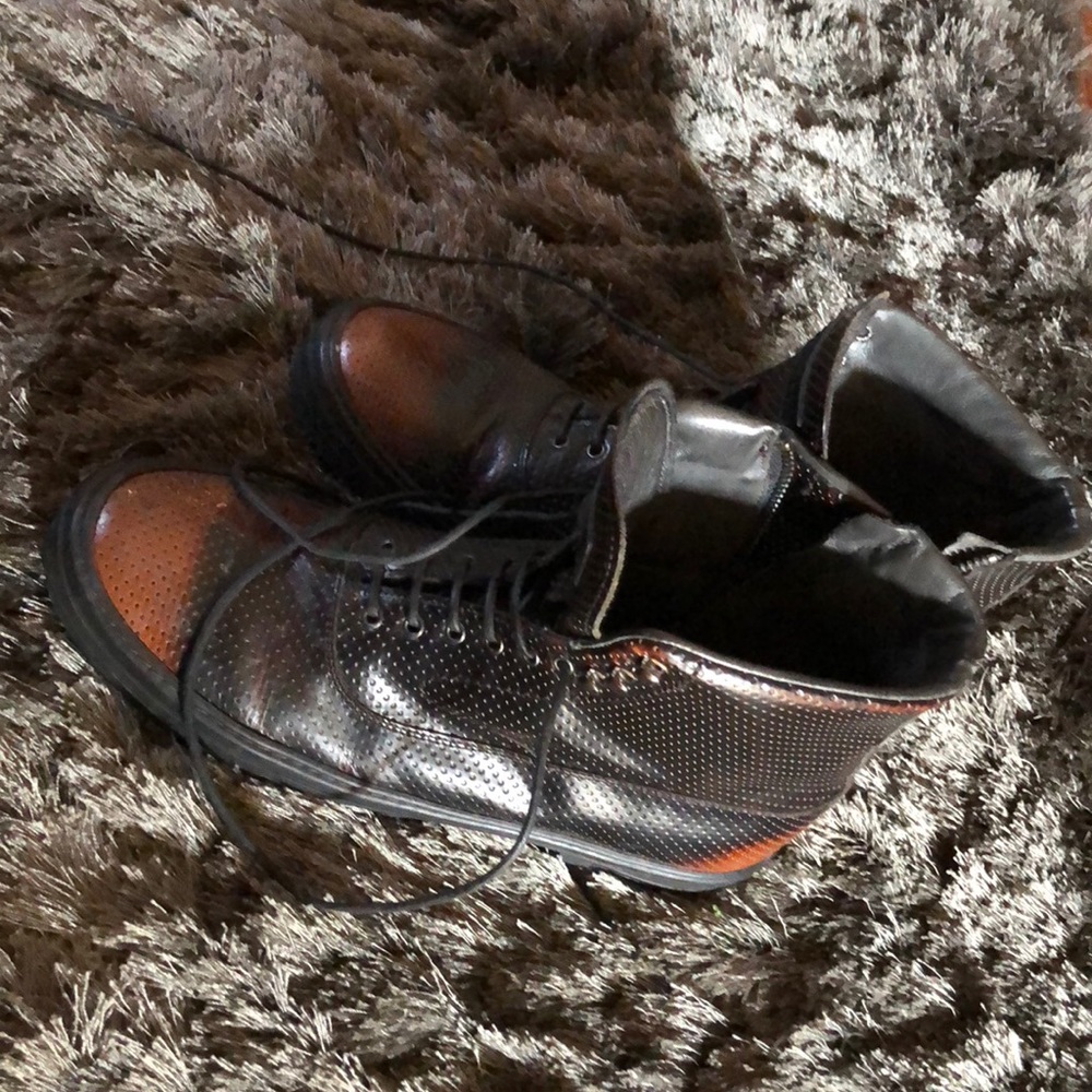 Alexander McQueen boots - Picture 2 of 5